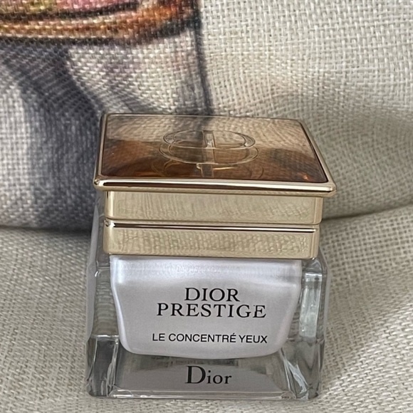 ✨ DIOR 💎 Prestige Le Concentre Yeux NWOB & SEALED Eye Concentrate Cream 15mL - Picture 2 of 4